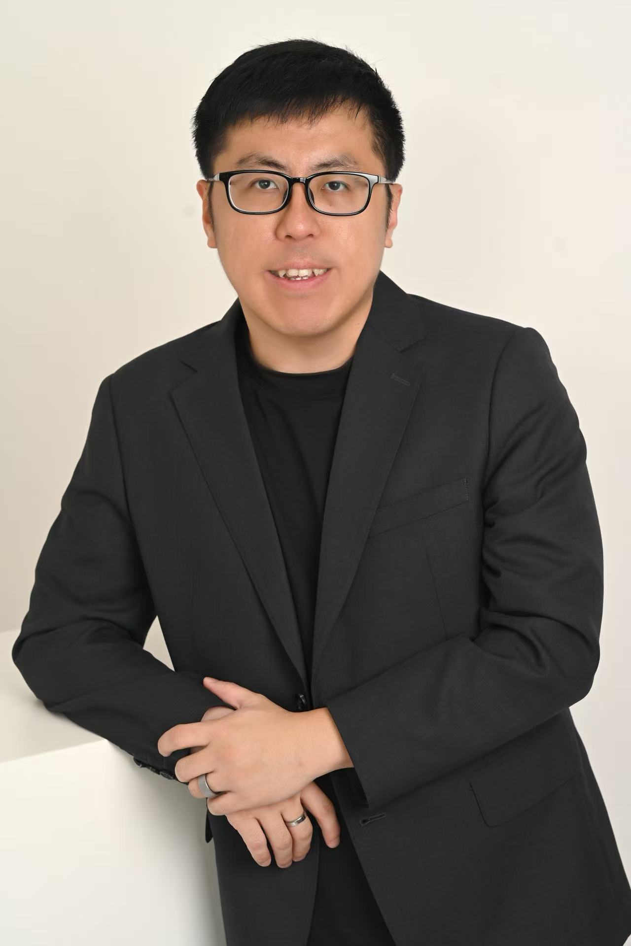 Dr. Lee